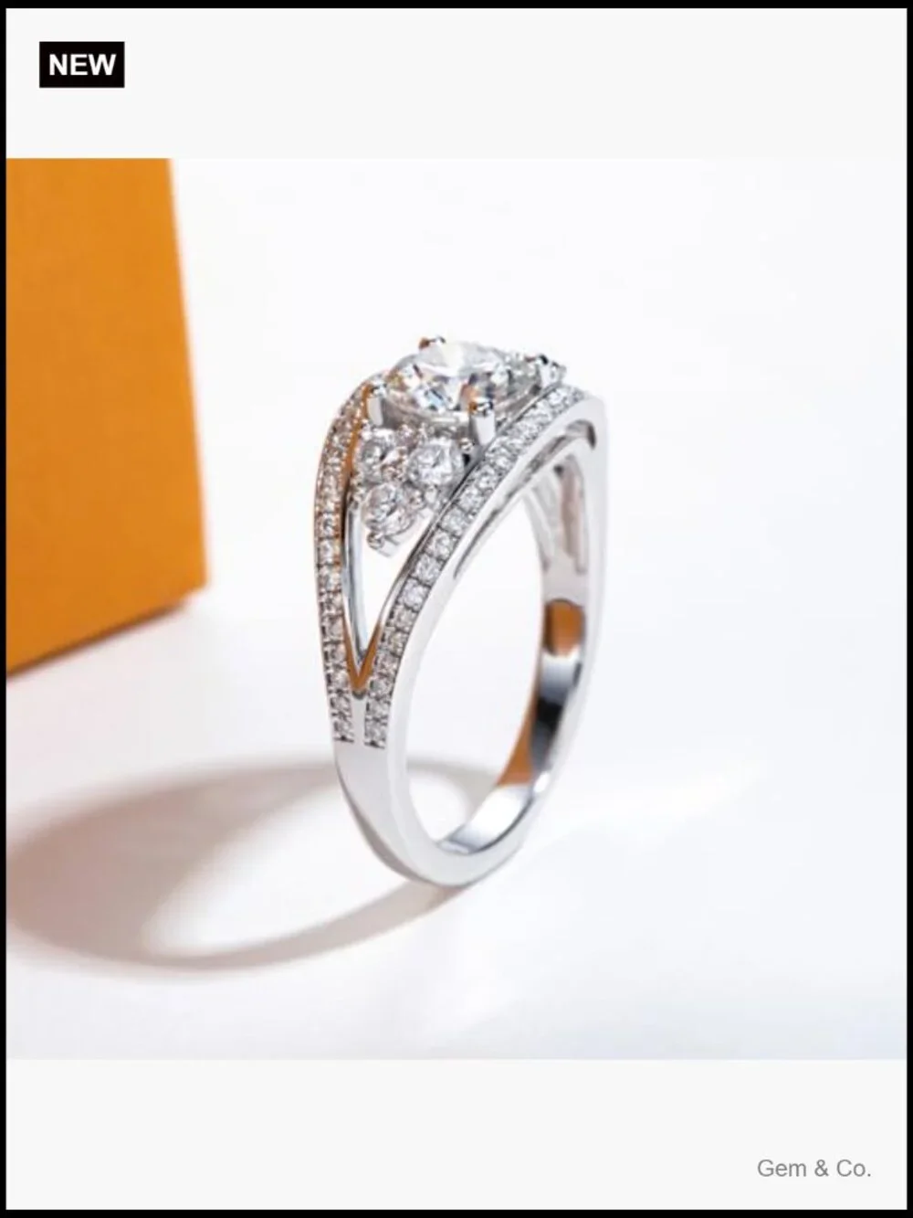 1.59CTTW Moissanite Halo Ring 925 Silver D VVS1 Round Cut Engagement Promise